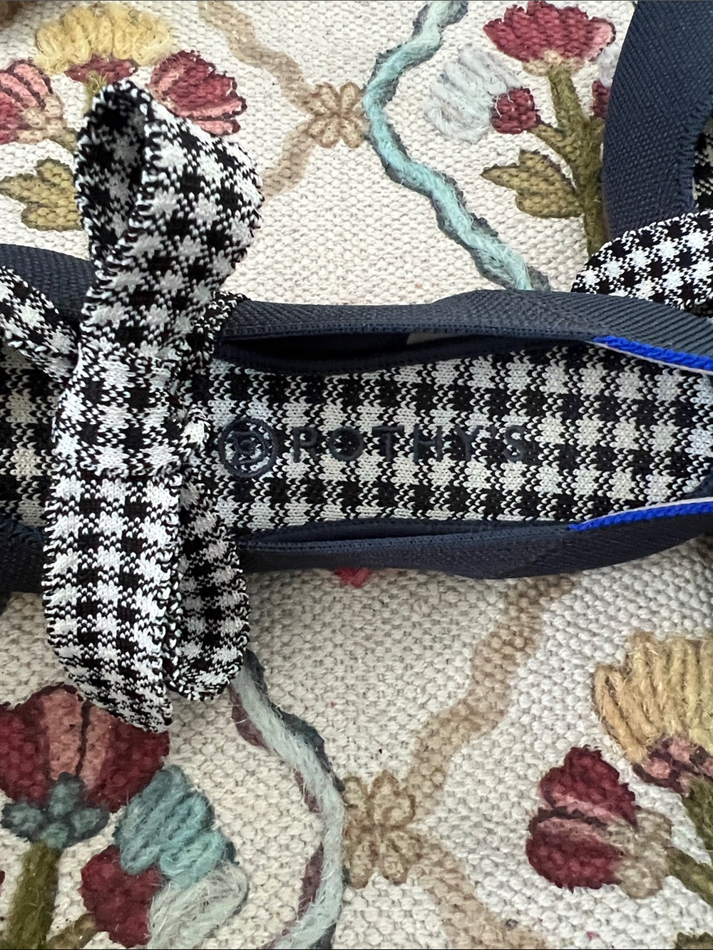 Rothy’s The Point Navy Knit Flats with Houndstooth Bow | Size 9 - Picture 2 of 8